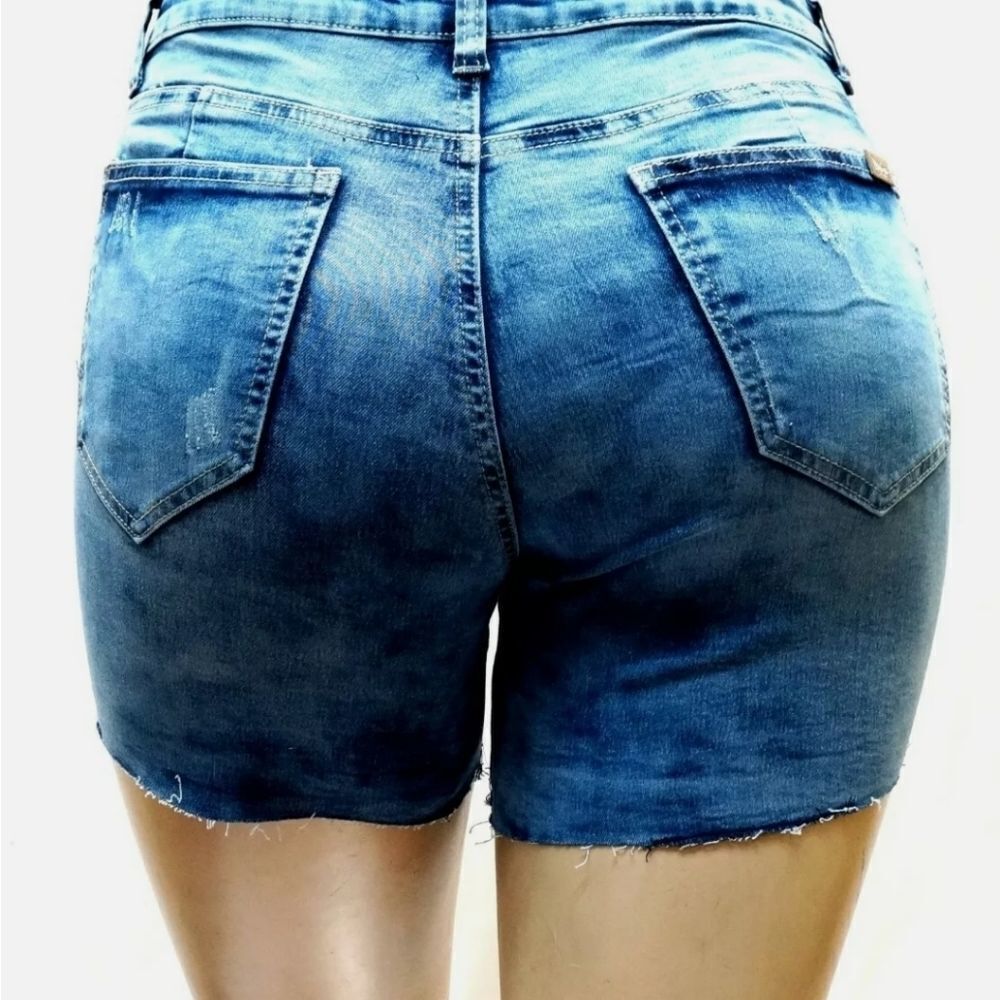 Pasion Plus Size Distressed Stretchy Denim Shorts. - Picture 13 of 14